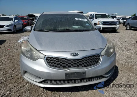 2016 Kia Forte Lx z USA, uszkodzony, nr VIN KNAFX4A65G5470213